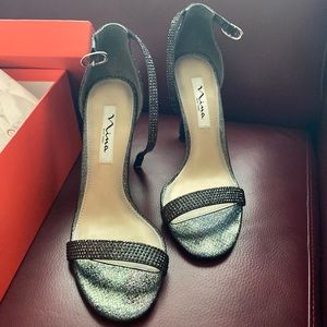 Nina New York size 38 (8) comes with not original box